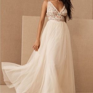 ▪️ISO▪️ Needle & Thread Lovell ditzy floral cami dress